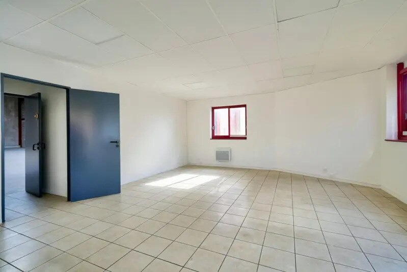 20-22 Rue Gutenberg, Bondoufle for lease - Interior Photo - Image 3 of 10
