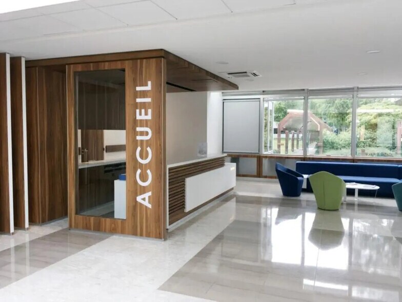 Bureau dans Cergy à louer - Photo intérieure - Image 2 de 12