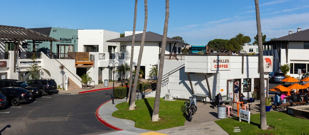 437 S Highway 101, Solana Beach, CA à louer - Photo du bâtiment - Image 2 de 8