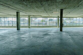 5237 W Jefferson Blvd, Los Angeles, CA for sale Interior Photo- Image 1 of 1