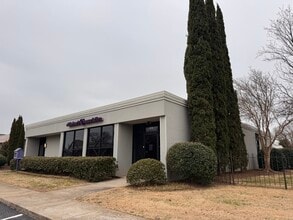 123 W Antrim Dr, Greenville, SC à vendre Photo du bâtiment- Image 1 de 2