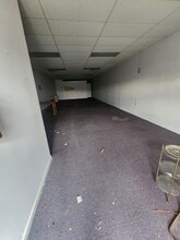 1102-1104 W Fairfield Rd, High Point, NC à louer Photo intérieure- Image 2 de 3