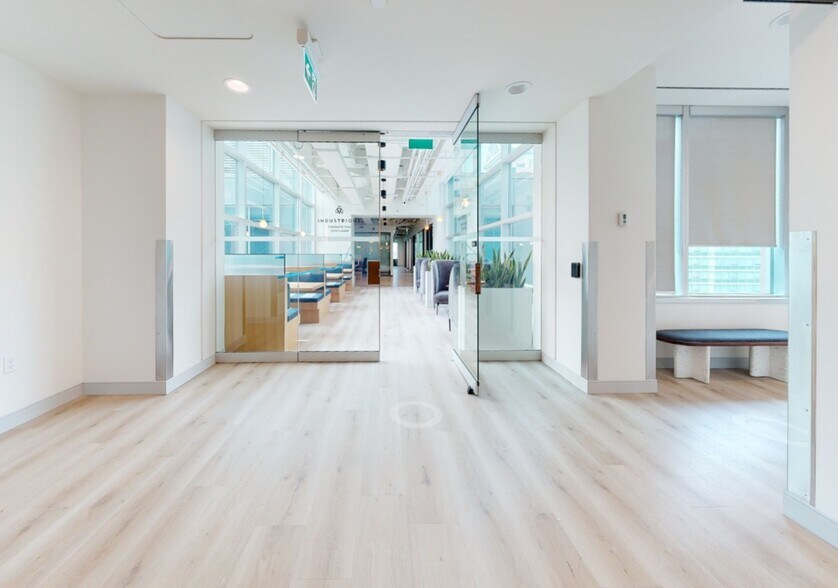 30 Adelaide St E, Toronto, ON for lease - Matterport 3D Scan - Image 2 of 9