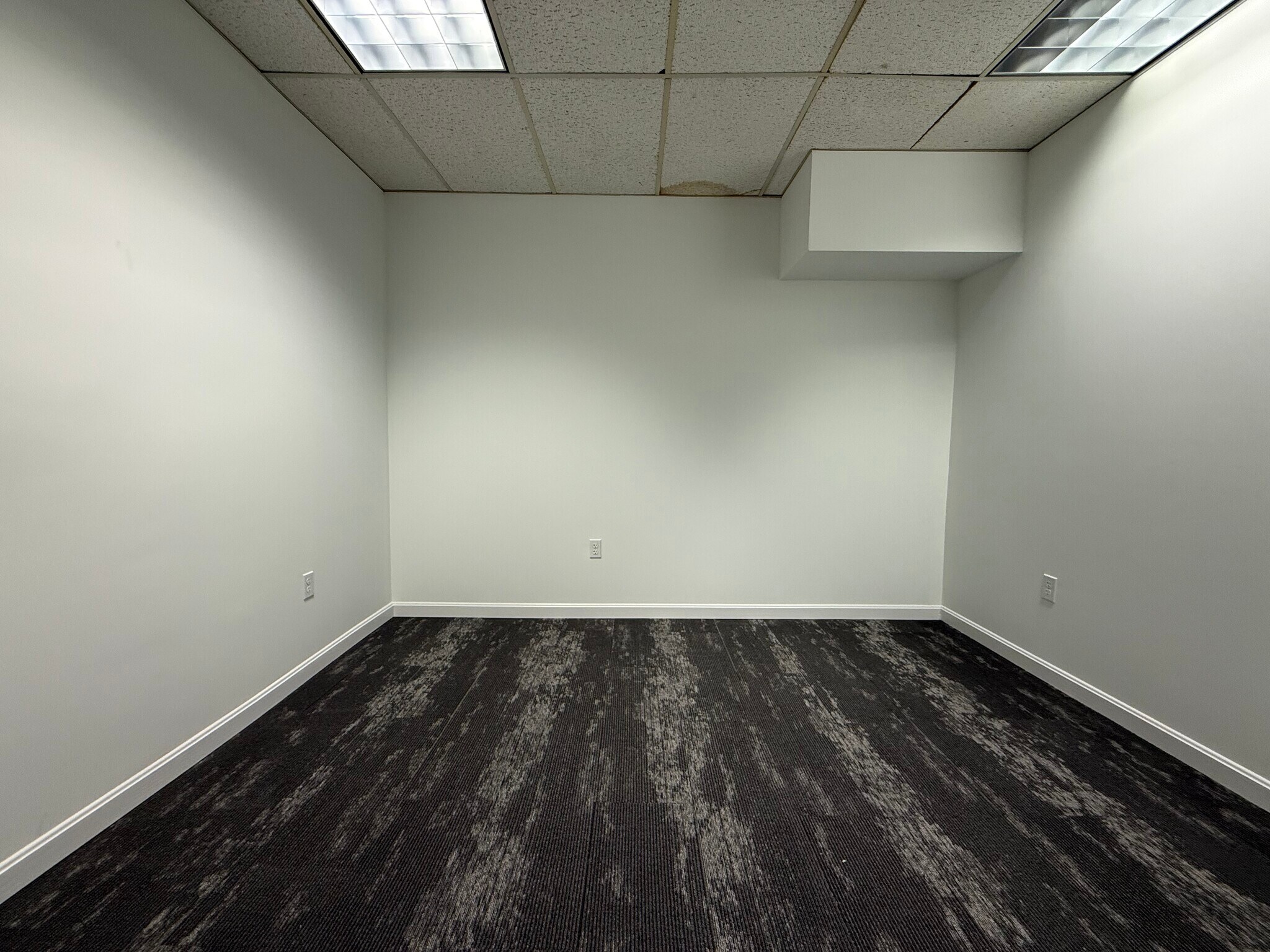 554 Main St, Worcester, MA à louer Photo intérieure- Image 1 de 24