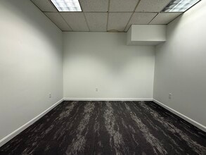 554 Main St, Worcester, MA à louer Photo intérieure- Image 1 de 24