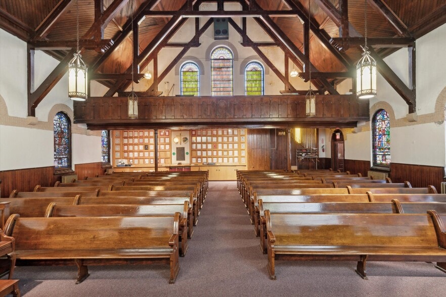 1601 S 13th St, Philadelphia, PA for sale - Interior Photo - Image 3 of 14