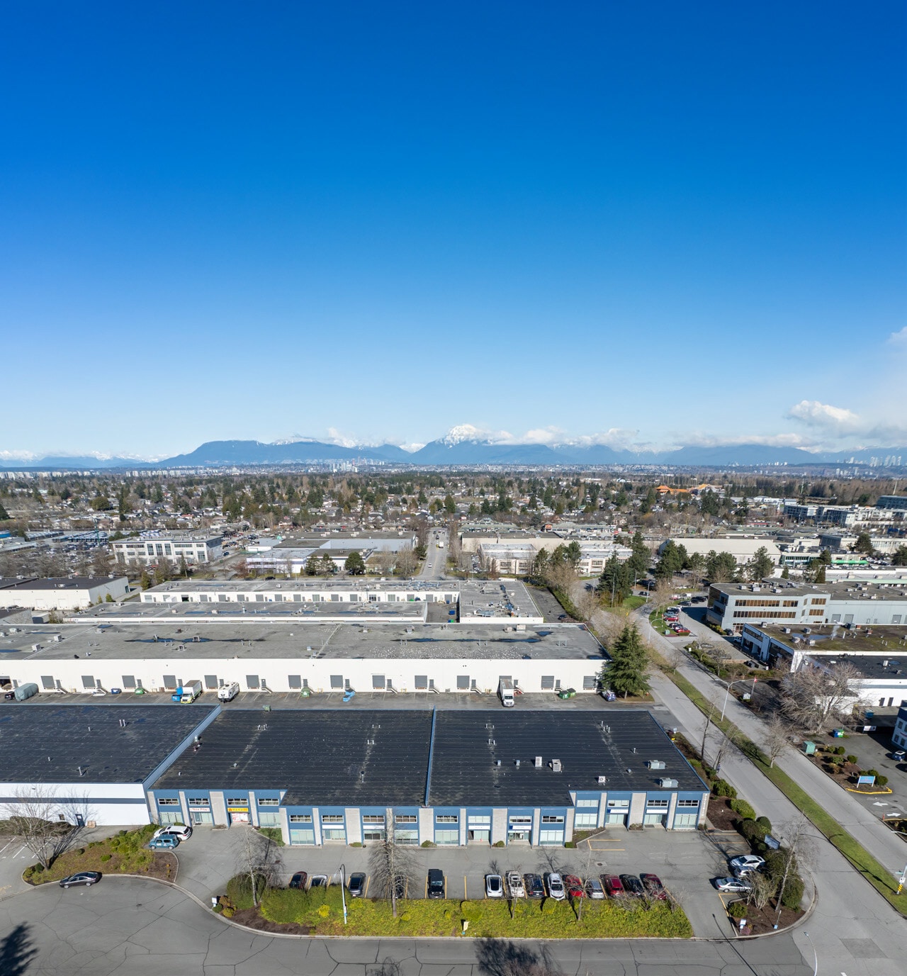 11471 Blacksmith Pl, Richmond, BC à louer Photo du bâtiment- Image 1 de 4