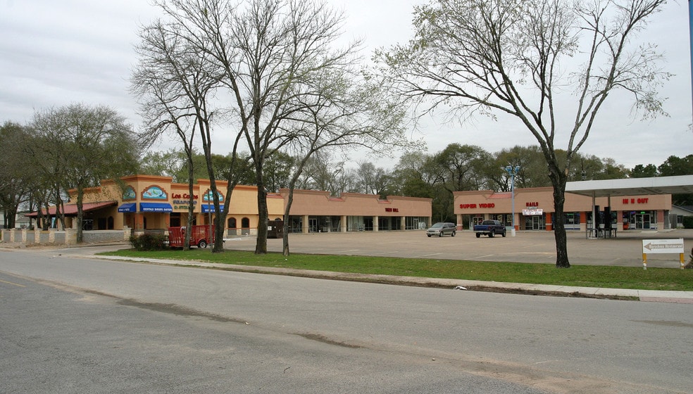 Katy Portfolio portfolio of 3 properties for sale on LoopNet.ca - Building Photo - Image 3 of 8