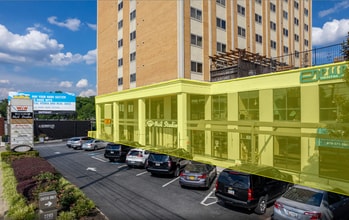 2285 Peachtree Rd NE, Atlanta, GA à louer Photo du bâtiment- Image 2 de 9