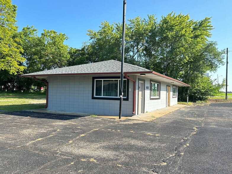 681 Ash Flat Dr, Ash Flat, AR à vendre - Photo du bâtiment - Image 3 de 28