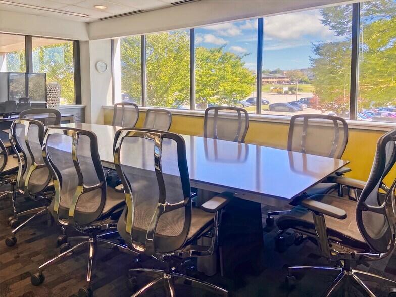 325 Sentry Pky W, Blue Bell, PA à louer - Photo intérieure - Image 2 de 19