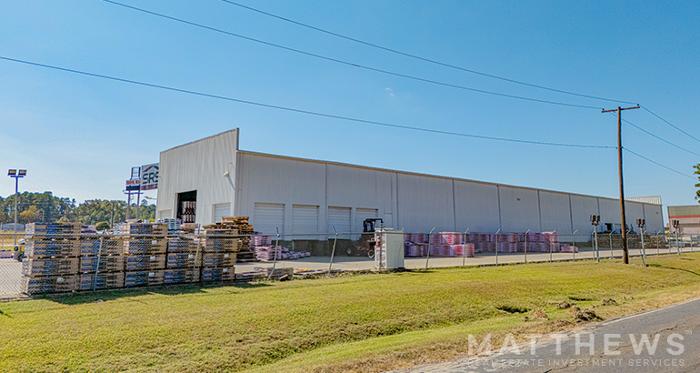 3800 Whitehurst Dr, Longview, TX for sale - Building Photo - Image 2 of 4