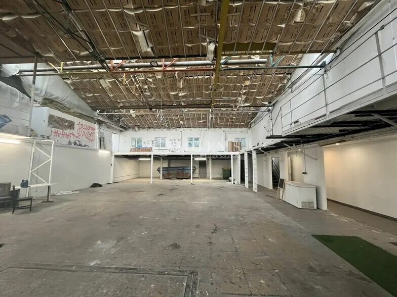 Local d'activités dans Montreuil à vendre - Photo intérieure - Image 2 de 10