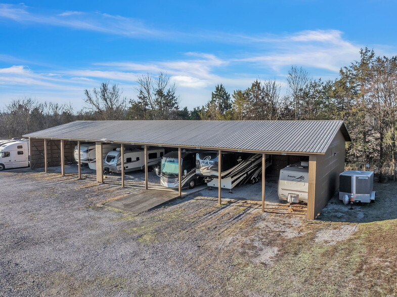 1420 W Highway 25 70, Dandridge, TN à vendre - Photo du bâtiment - Image 3 de 20