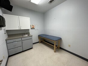 19115 Florida Blvd, Albany, LA à louer Photo intérieure- Image 1 de 4