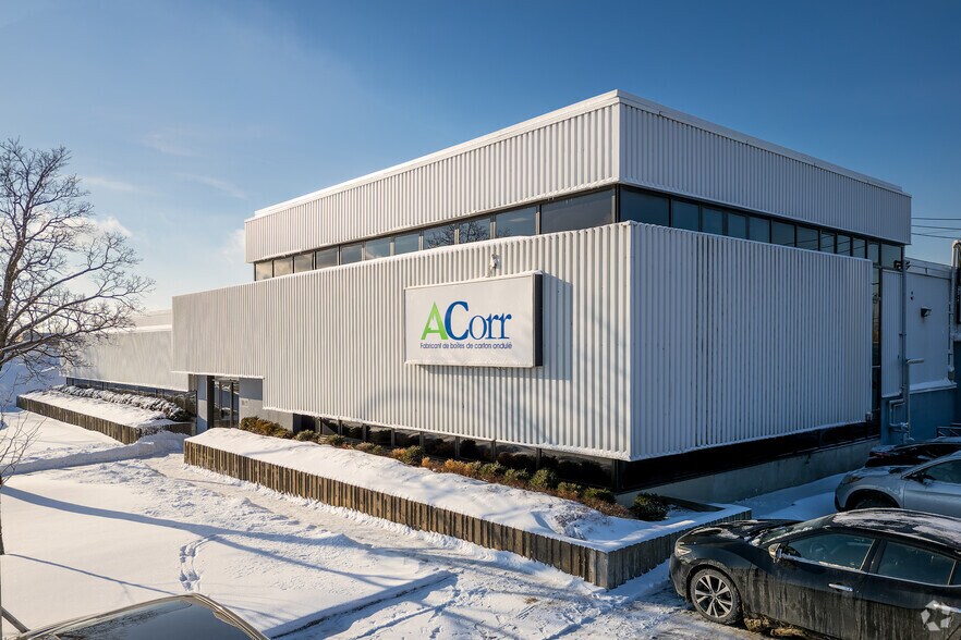 1875 Ave 52nd, Montréal, QC à louer - Photo principale - Image 1 de 6