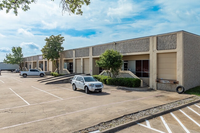 More details for 3109 Garden Brook Dr, Farmers Branch, TX - Industrial for Lease