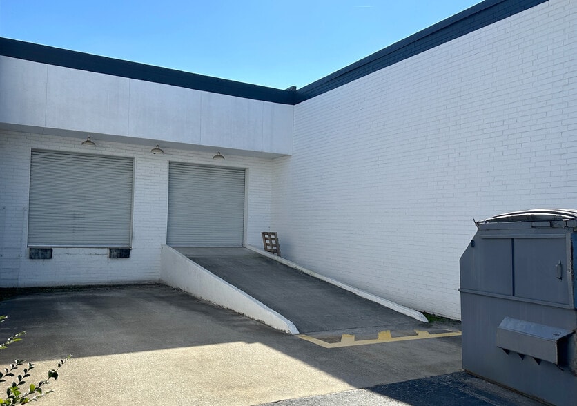 2872 SE Plant Atkinson Rd, Smyrna, GA for lease - Building Photo - Image 3 of 4
