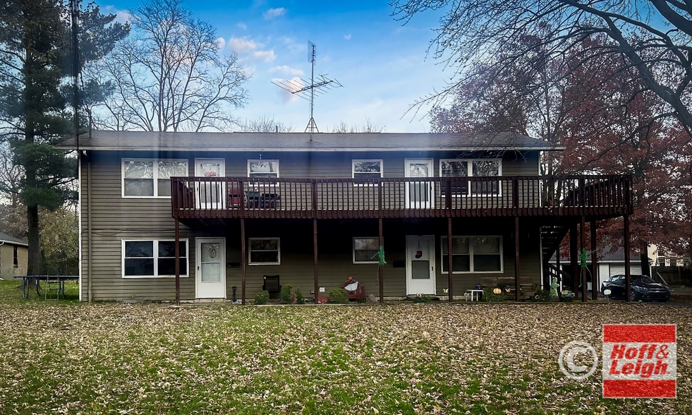 147 3rd St, Wadsworth, OH à vendre - Photo du bâtiment - Image 2 de 8