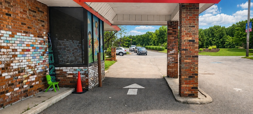 10578 Northfield Rd, Northfield, OH for sale - Building Photo - Image 2 of 6