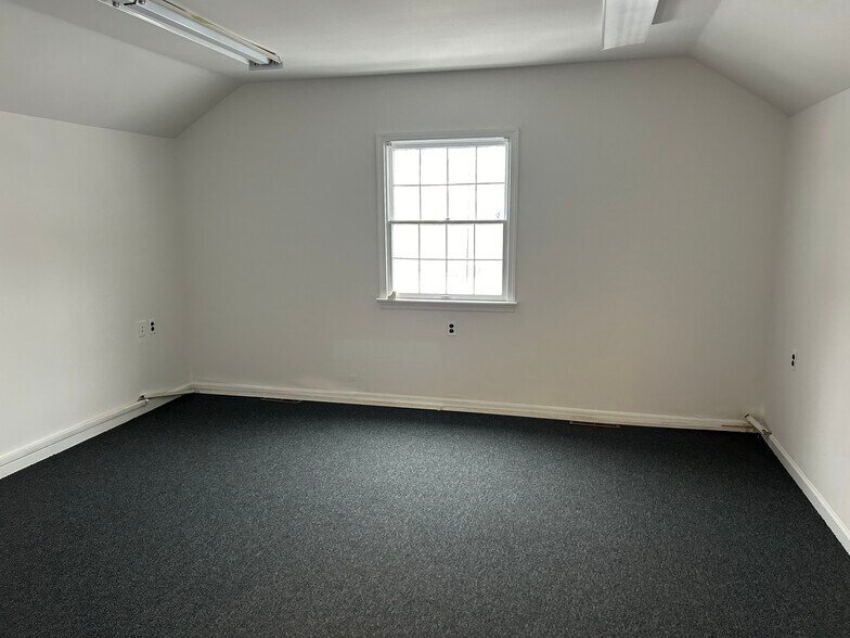 99 Taunton Rd, Medford, NJ à vendre - Photo du bâtiment - Image 2 de 7