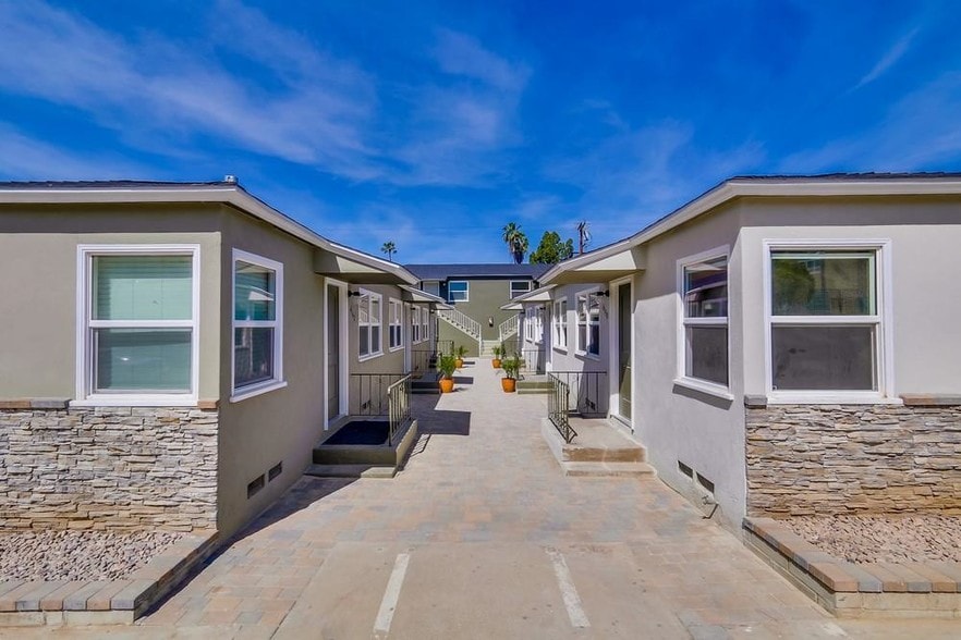 4154-4158 Estrella Ave, San Diego, CA à vendre - Photo principale - Image 1 de 20