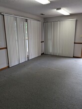 382 Harden St, Burlington, NC for lease Interior Photo- Image 2 of 6