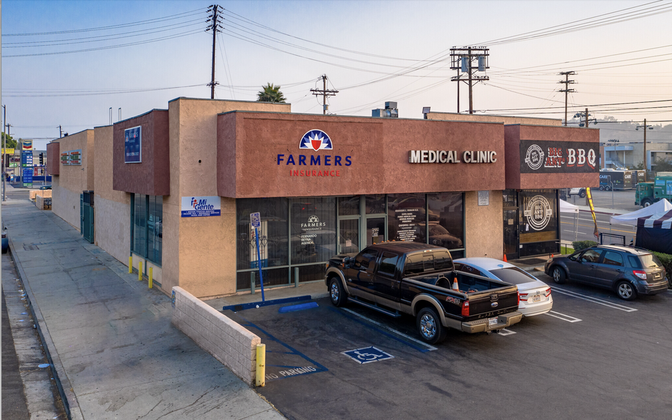 2211-2235 San Fernando Rd, Los Angeles, CA for lease - Building Photo - Image 3 of 5