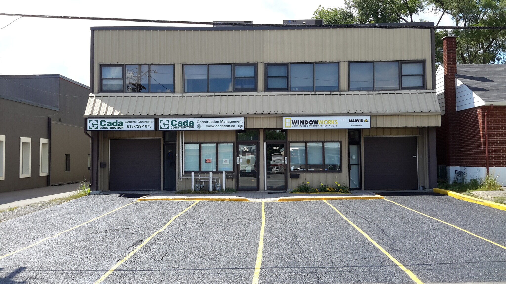 854 Boyd Ave, Ottawa, ON for lease Primary Photo- Image 1 of 24