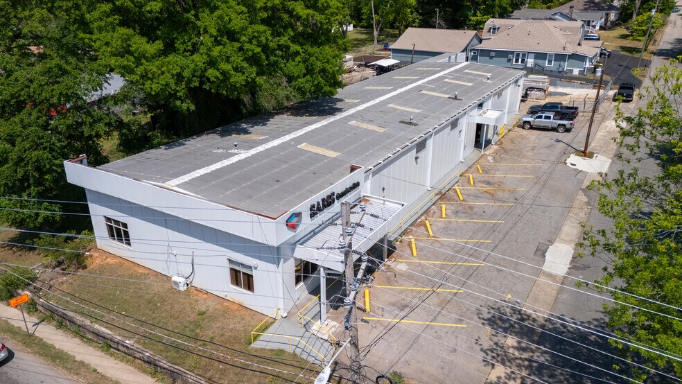 211 Whitesville St, Lagrange, GA à vendre - Photo du bâtiment - Image 2 de 21