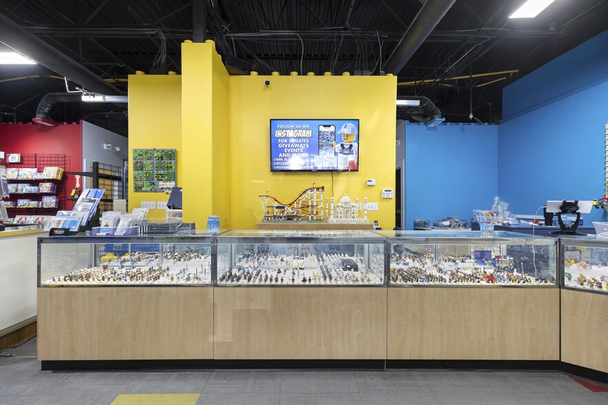 1086 W South Jordan Pky, South Jordan, UT for sale - Building Photo - Image 3 of 33