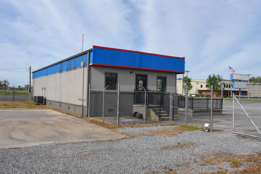 3511 Highway 31 S, Decatur, AL for lease - Building Photo - Image 3 of 4