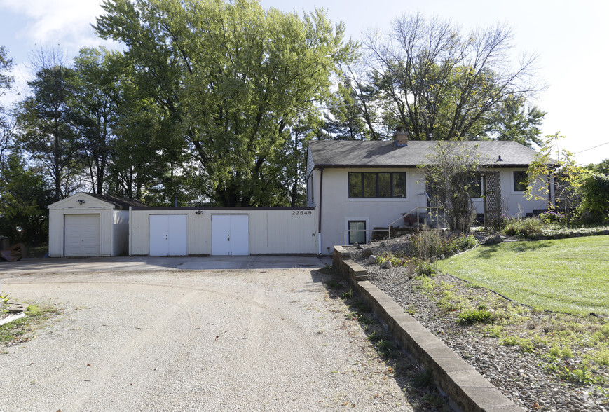 22549 Everton Ave N, Forest Lake, MN for sale - Primary Photo - Image 1 of 1