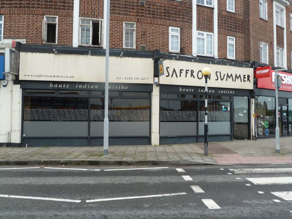 4-5 Ace Para, Chessington for lease Primary Photo- Image 1 of 2