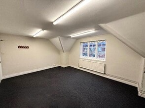 Packhorse Rd, Gerrards Cross for lease Interior Photo- Image 2 of 2