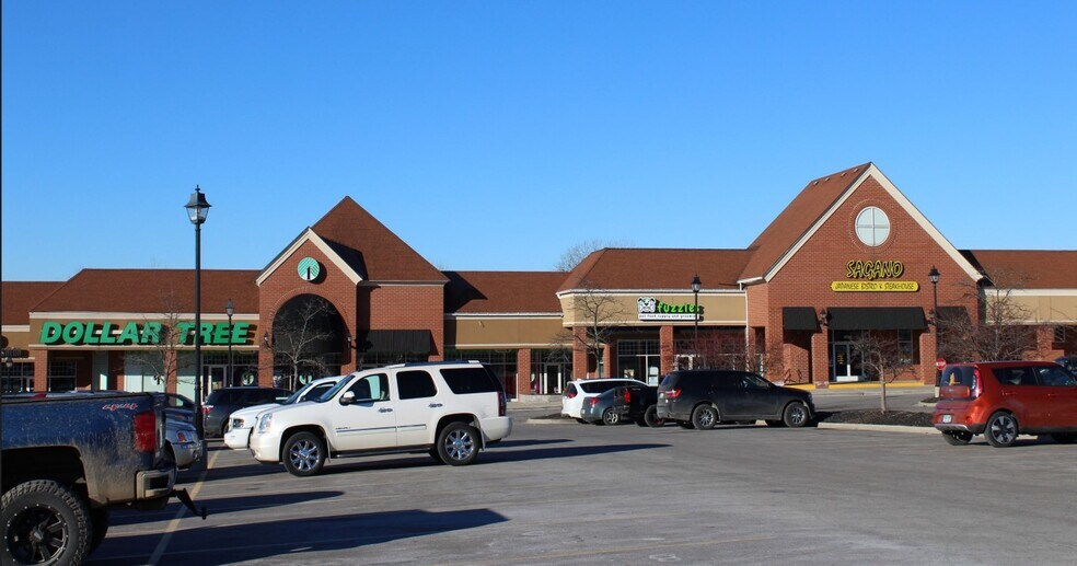 6365-6555 Sashabaw Rd, Village of Clarkston, MI à louer - Photo du bâtiment - Image 1 de 1