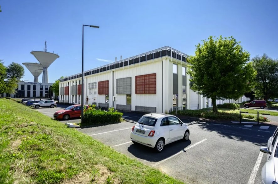 Flex in Villebon-sur-Yvette for lease - Building Photo - Image 3 of 30