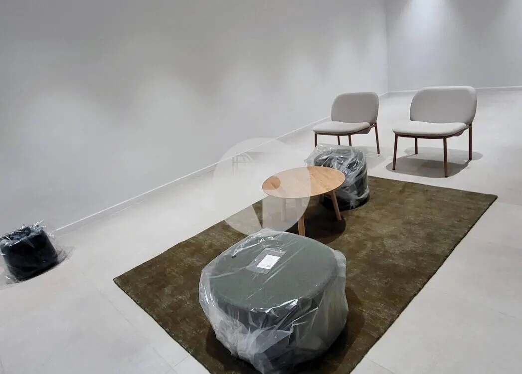 Passeig De La Zona Franca, Barcelona, BAR 08038 - - - Interior Photo - Image 1 of 8