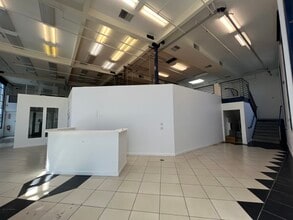 6460 Hollis St, Emeryville, CA à louer Photo intérieure- Image 2 de 11