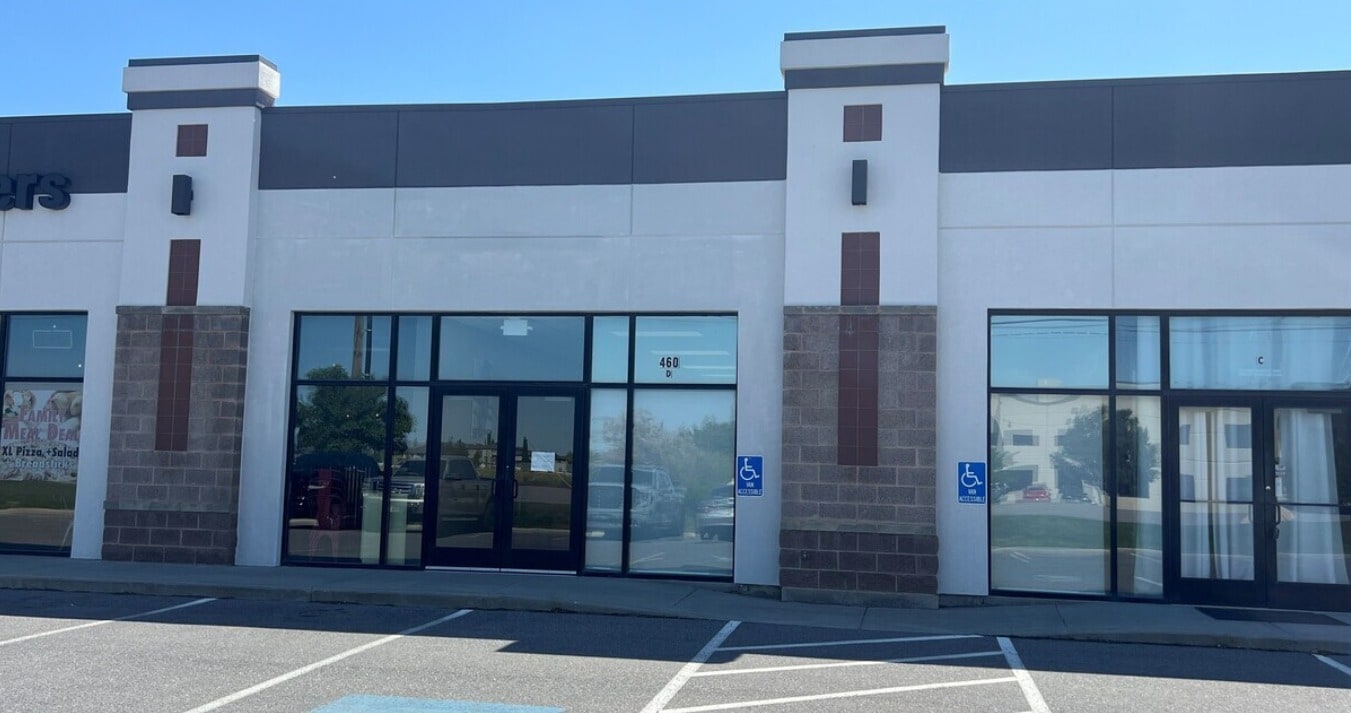 460 N Redwood Rd, North Salt Lake, UT for sale Primary Photo- Image 1 of 5