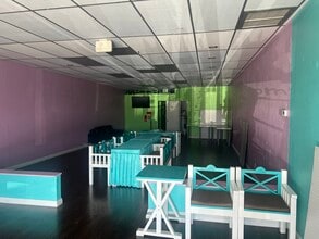 3620-3670 S Nogales St, West Covina, CA à louer Photo intérieure- Image 1 de 5