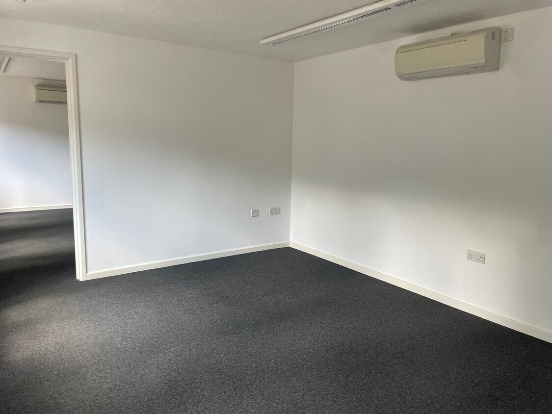 Grange Way, Colchester à louer Photo intérieure- Image 1 de 3