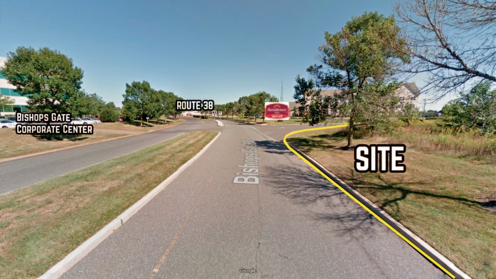 1001 Bishops Gate Blvd, Mount Laurel, NJ à louer - Photo du bâtiment - Image 2 de 2