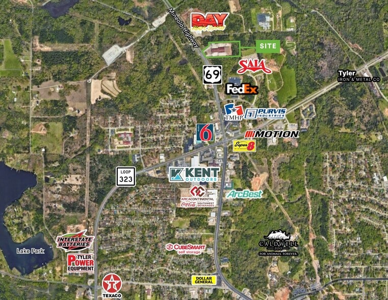 3611 Mineola Hwy, Tyler, TX à vendre - Photo du bâtiment - Image 3 de 8