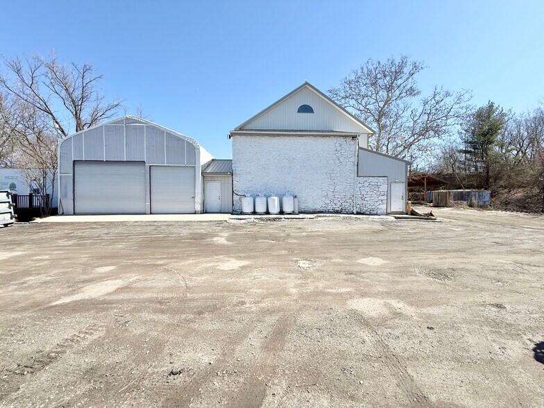731 Cockerham Ln, Exton, PA à louer - Photo du bâtiment - Image 1 de 9