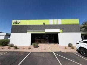 2425 W 12th St, Tempe, AZ for lease Interior Photo- Image 1 of 10