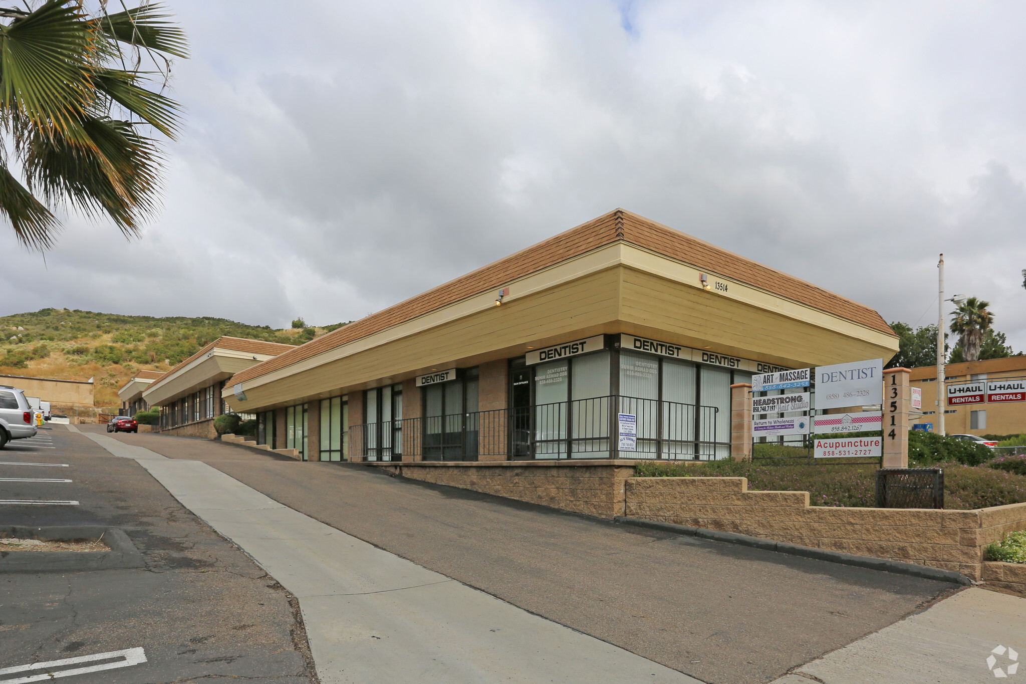 13514 Pomerado Rd, Poway, CA for sale Primary Photo- Image 1 of 1