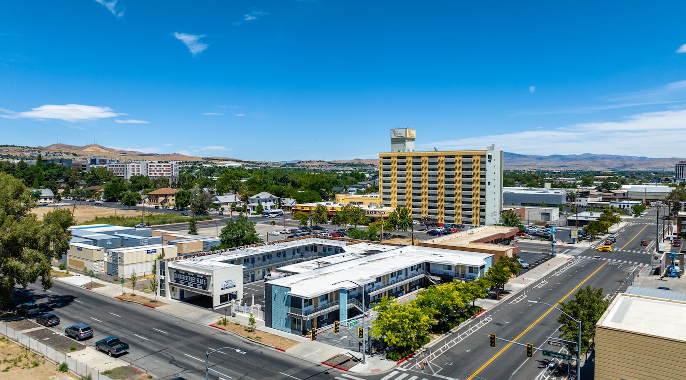 500 University Way, Reno, NV à vendre Photo du bâtiment- Image 1 de 5
