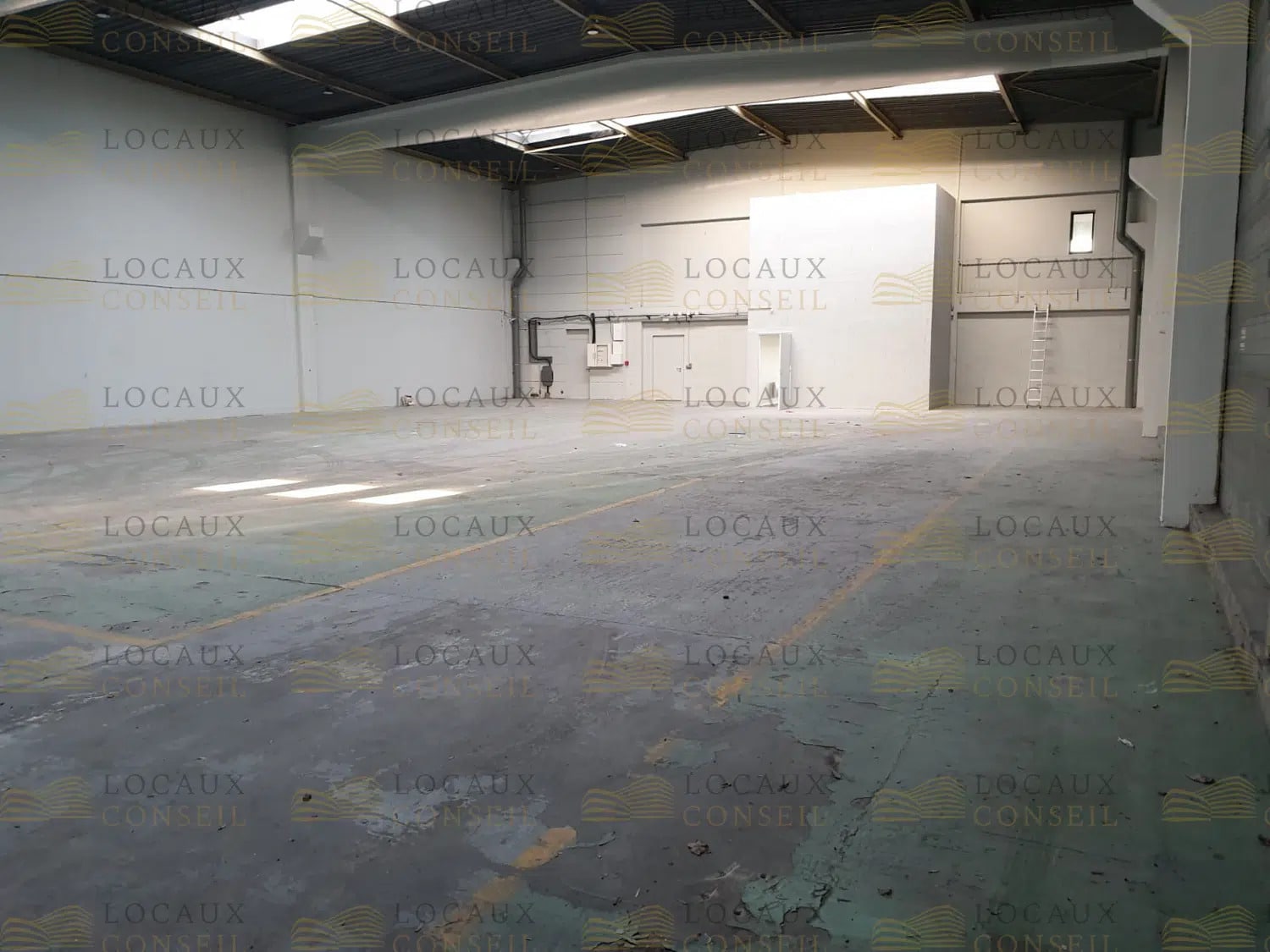 Flex dans SAINT-OUEN-L'AUMONE à louer Photo intérieure- Image 1 de 7