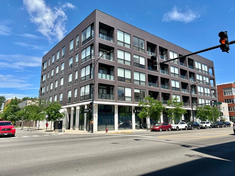 1710 N Western Ave, Chicago, IL à louer - Photo du bâtiment - Image 1 de 14